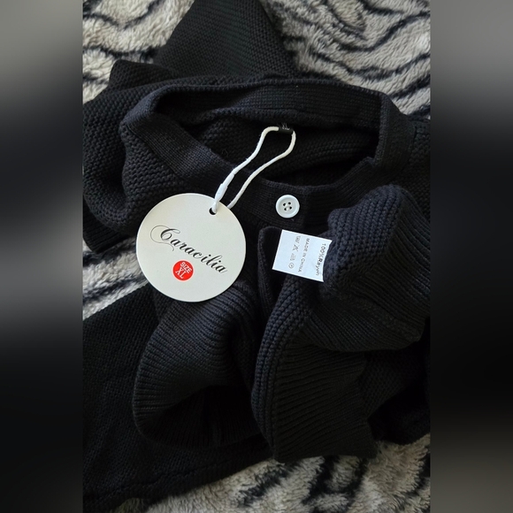 Caracilia Cardigan Sweater #1128 - Picture 2 of 14